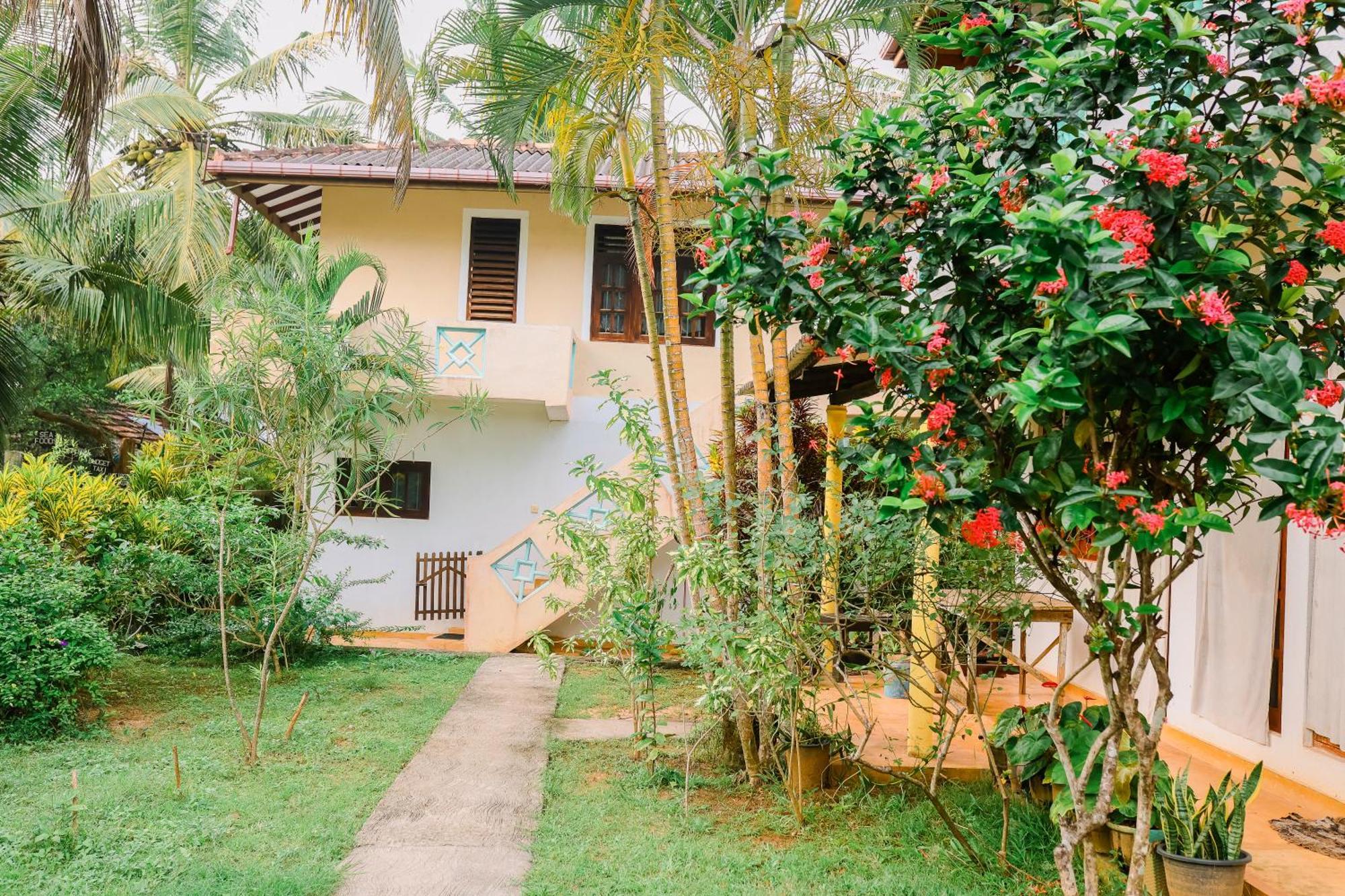 Beach Lagoon Guesthouse Tangalle Eksteriør bilde